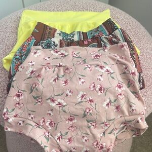 Set of 3 baby bummies- size 4t